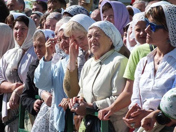 Дивеевские торжества: тысячи паломников почтили память Серафима Саровского (ФОТО)   - фото 9