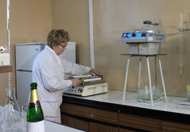 Что скрывают пузырьки: нижегородский Роспотребнадзор исследовал шампанское (ФОТО)   - фото 12