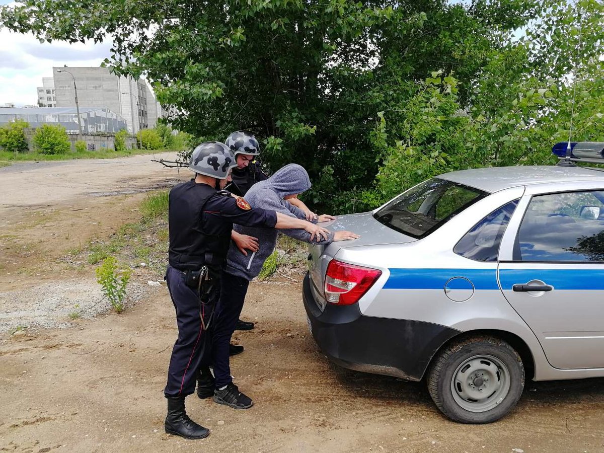 Нижегородские росгвардейцы задержали подозреваемого в незаконном обороте наркотиков - фото 1