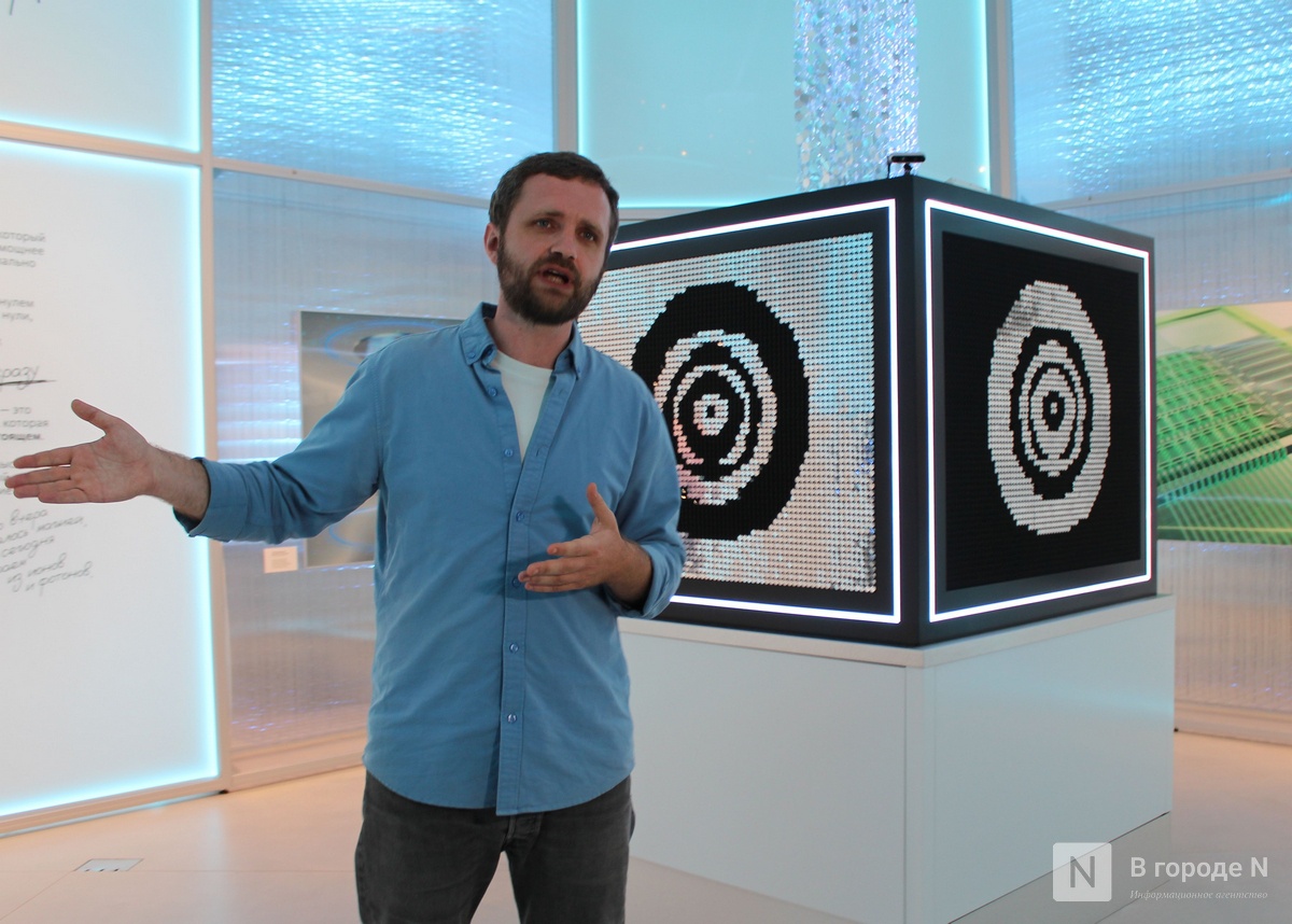 Микромир и скафандр для полета на Марс: фоторепортаж с необычной выставки в Нижнем Новгороде - фото 7