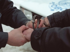 Житель Московского района пытался убить случайного прохожего