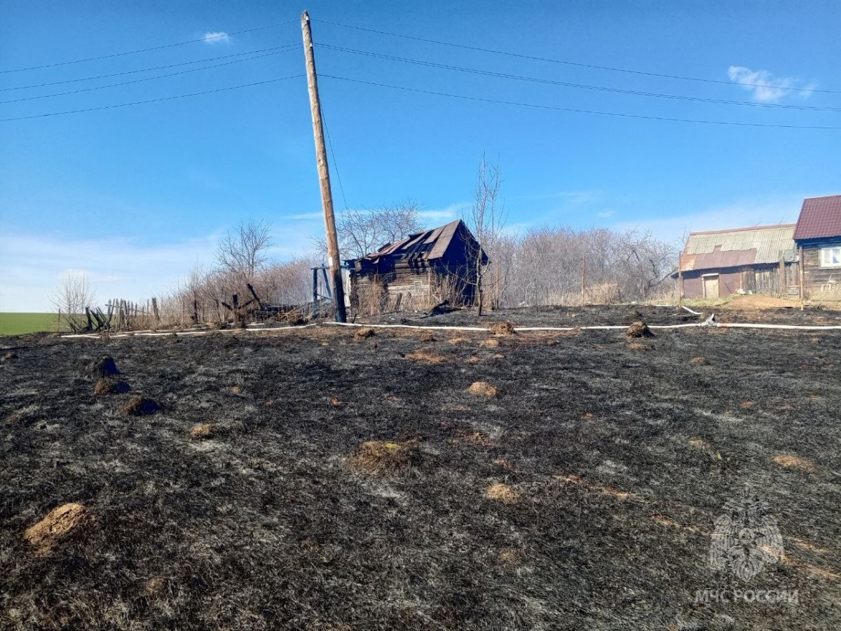 В МЧС рассказали подробности пожара с отключением света в Кстовском районе - фото 2