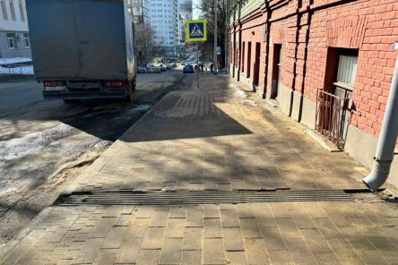 Провал тротуара на улице Семашко в Нижнем Новгороде ликвидирован