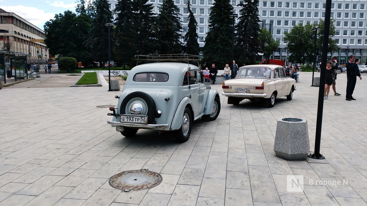 Редкий экземпляр &laquo;Волги&raquo; показали нижегородцам организаторы выставки ретро-машин в День города - фото 8
