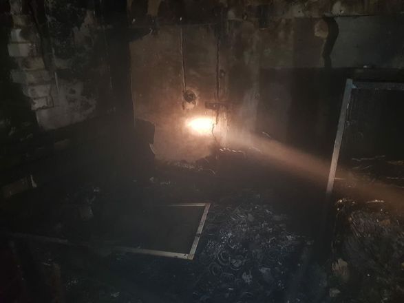 Один человек пострадал в вечернем пожаре в Дзержинске - фото 2