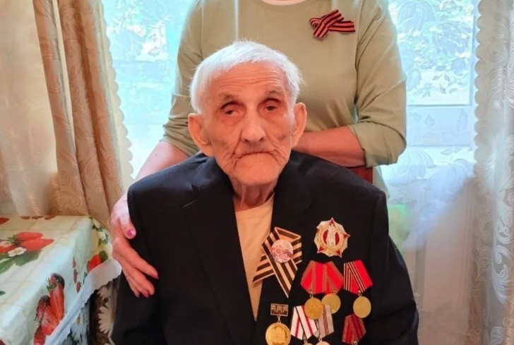 Нижегородский ветеран Василий Мухин отмечает 100-летний юбилей - фото 1