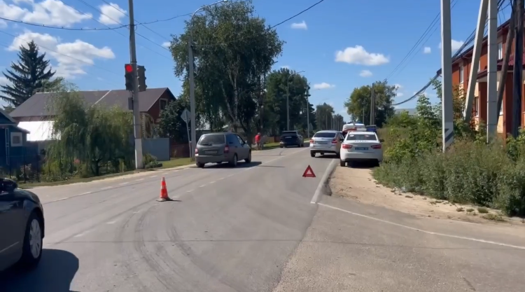 86-летнюю женщину сбили в Нижегородской области: пострадавшая в больнице - фото 1