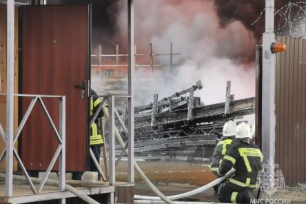 Крупный пожар в Дзержинске на НПК «Астат»