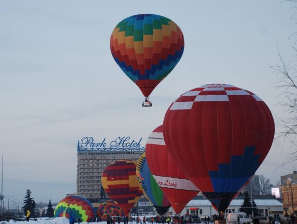 Гонка на воздушных шарах стартовала в Нижнем Новгороде (ФОТО) - фото 40