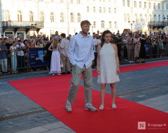 Фоторепортаж: как прошло закрытие &laquo;Горький fest&raquo; со знаменитостями в Нижнем Новгороде - фото 165