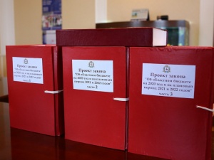 Бюджет Нижегородской области на ближайшие три года принят без дефицита
