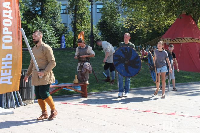 Фоторепортаж: как отметили День города &mdash; 2025 в Нижнем Новгороде - фото 128