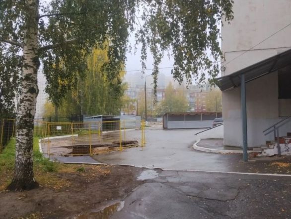 Опубликованы фото со стройки нового корпуса школы в Верхних Печерах - фото 3