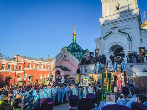 Крестный ход прошел по центру Нижнего Новгорода 4 ноября - фото 2
