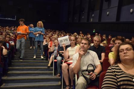 Займитесь культурой и сократите пробки: жители Ленинского района встретились с Владимиром Пановым (ФОТО)