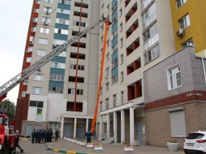 Пожар в жилом доме Автозаводского района: два человека госпитализированы