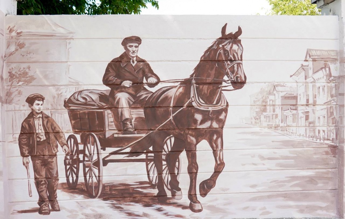 Историческое граффити появилось рядом с Рождественской в Нижнем Новгороде  - фото 2