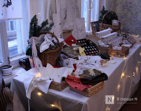 Праздник света и чудес: нижегородцы отметили Рождество в Заповедных кварталах - фото 19