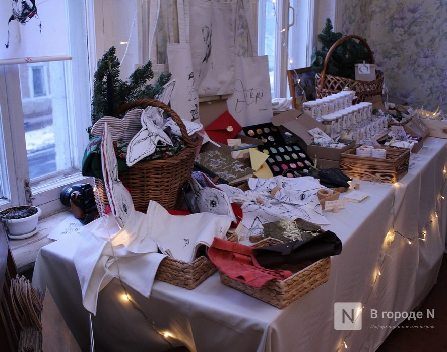 Праздник света и чудес: нижегородцы отметили Рождество в Заповедных кварталах - фото 2