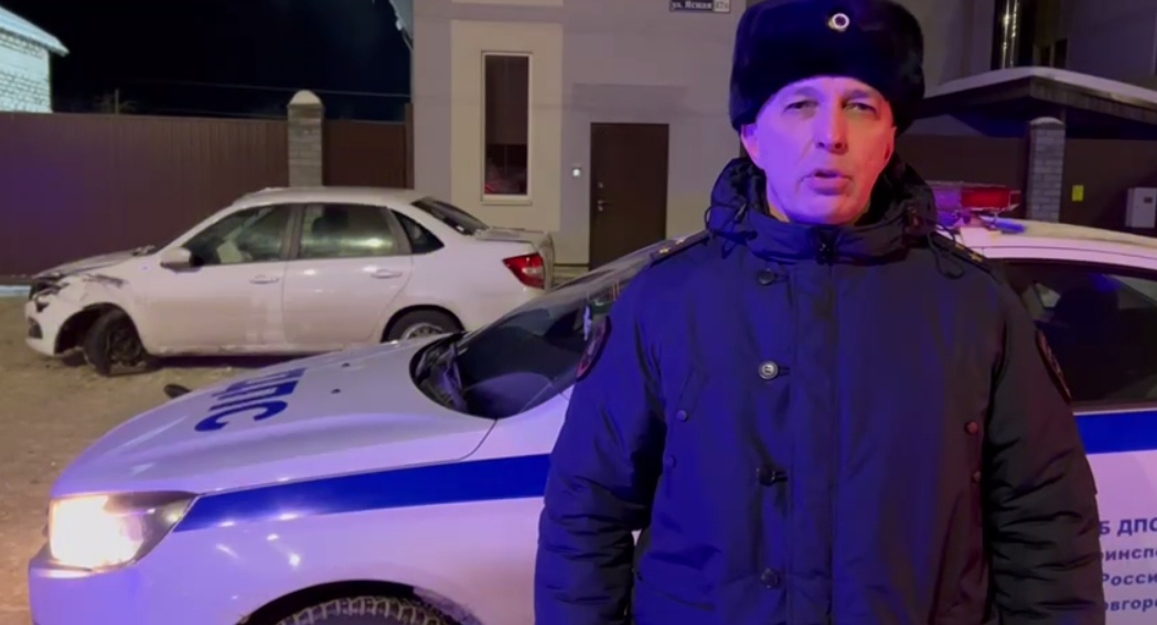 Водитель легковушки погиб в лобовом ДТП в Нижнем Новгороде - фото 1