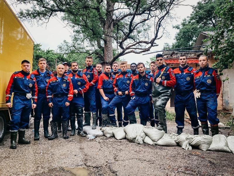 Студенты-спасатели ННГАСУ приняли участие в ликвидации последствий ЧС в городе Ялта - фото 1