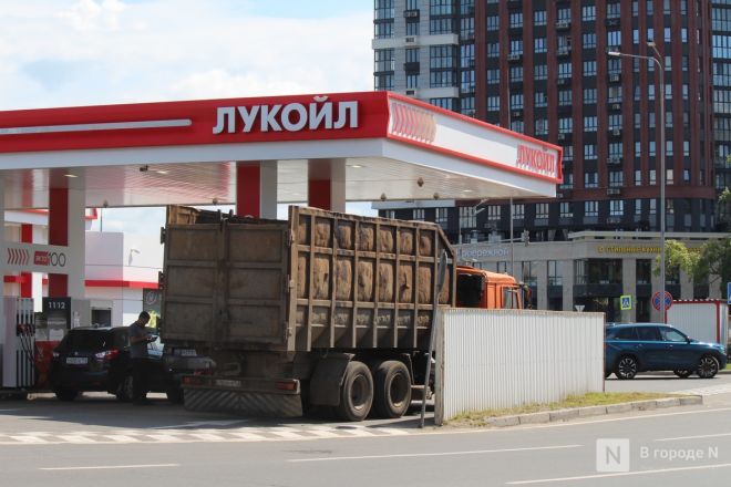 Плачь и смотри: что происходит сейчас на заправках в Нижнем Новгороде &mdash; репортаж &laquo;В городе N&raquo; - фото 21