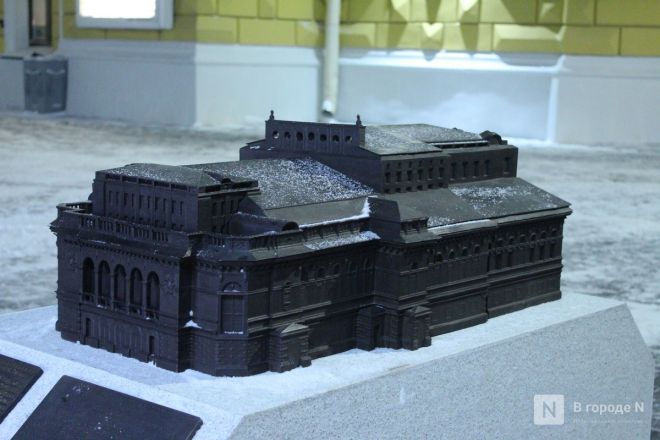 Тактильные макеты Дворца труда и драмтеатра установили в Нижнем Новгороде - фото 4
