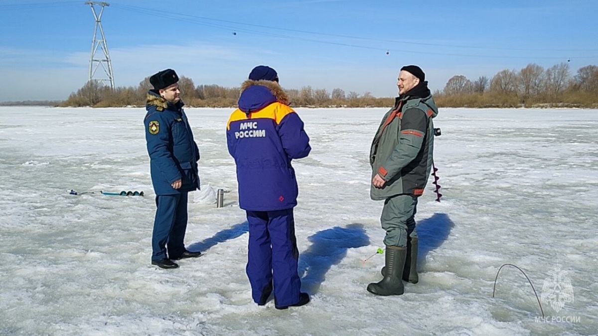 Четыре человека провалились под лед в Нижегородской области в 2024 году - фото 1