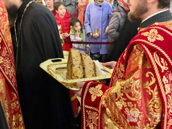 Фоторепортаж: Пасху отпраздновали в Нижнем Новгороде - фото 15