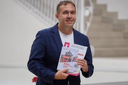 Дмитрий Иванов: Главные книжные новинки и яркие события 2025 года