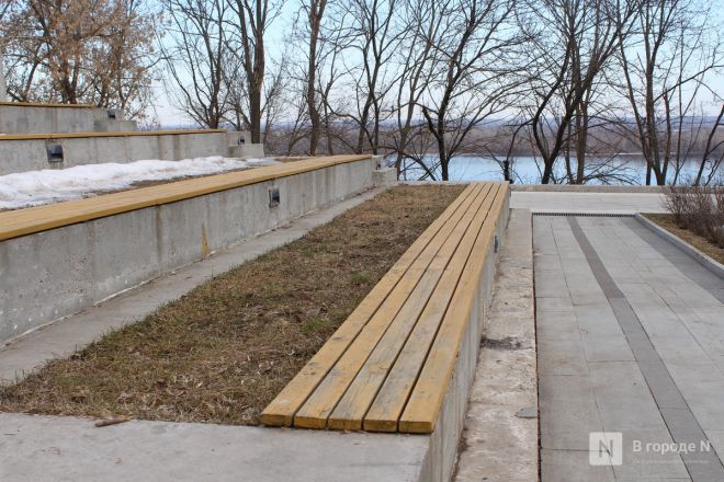 Трещит по швам: как выглядит центр Нижнего Новгорода после аномальной зимы — фоторепортаж - фото 86