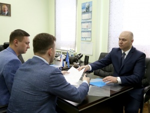 На праймериз «Единой России» по довыборам в нижегородский парламент подали заявки три кандидата