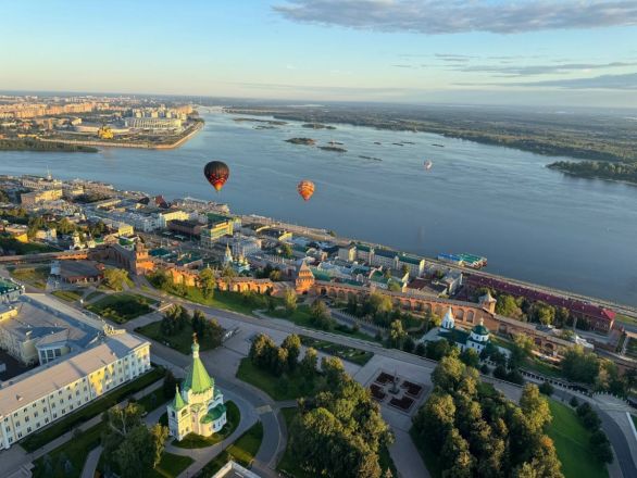 Опубликованы фото первого полета &laquo;Приволжской фиесты&raquo; в Нижнем Новгороде - фото 5