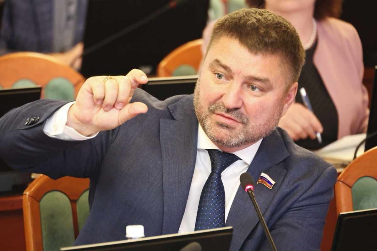 Депутаты Заксобрания обсудили подготовку дорожных служб к зиме